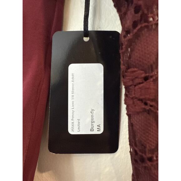 NWT Suffolk Embroidered Mesh 3/4 Sleeve Leotard Merlot M - Picture 4 of 8